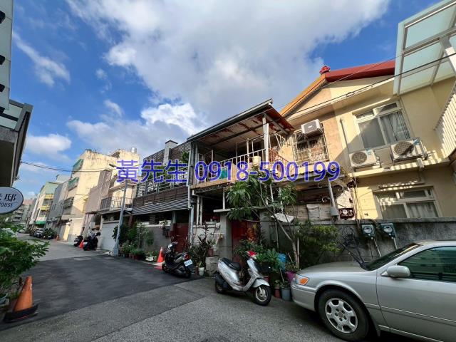 台中西區法拍透天-1